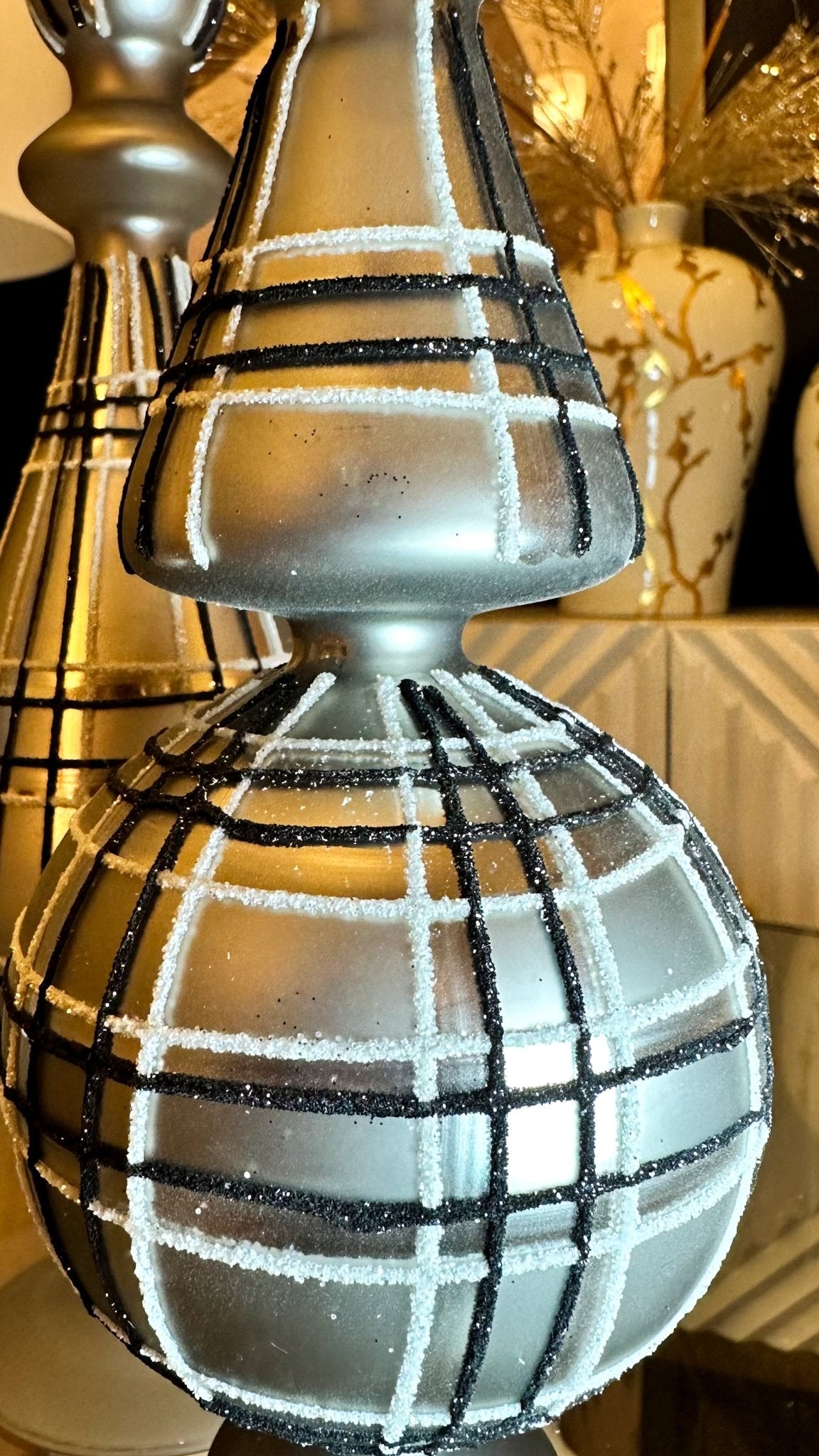 Black, Silver and Gray Tartan Plaid Glass Finials (Set of 3) - DiamondVale