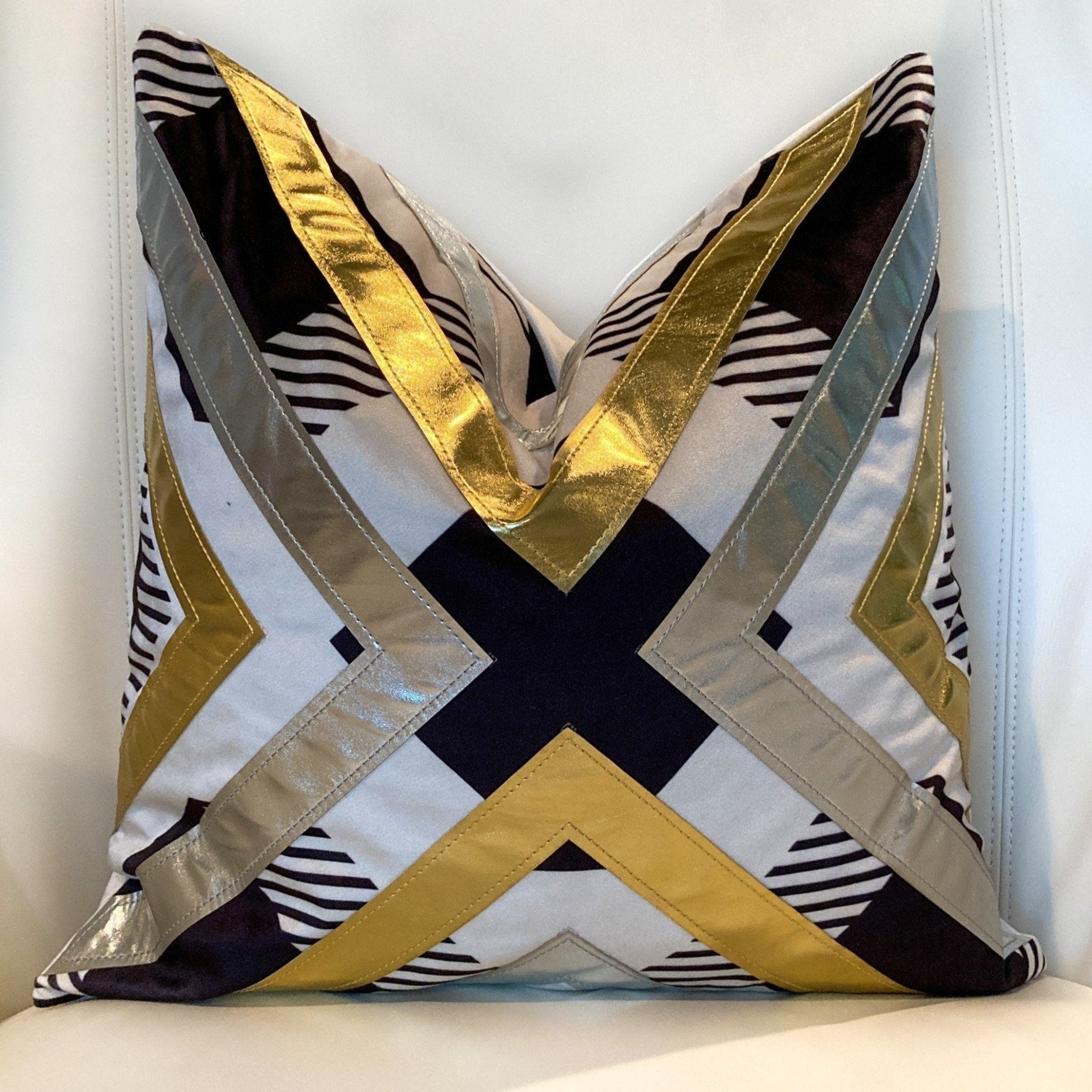 Glam Pillow Cover | Luxury Black Velvet Pillow | 20x20 Pillow Cover | Metallic Pillow | Decorative Pillow | Accent Pillow |Housewarming Gift - DiamondValeDecor