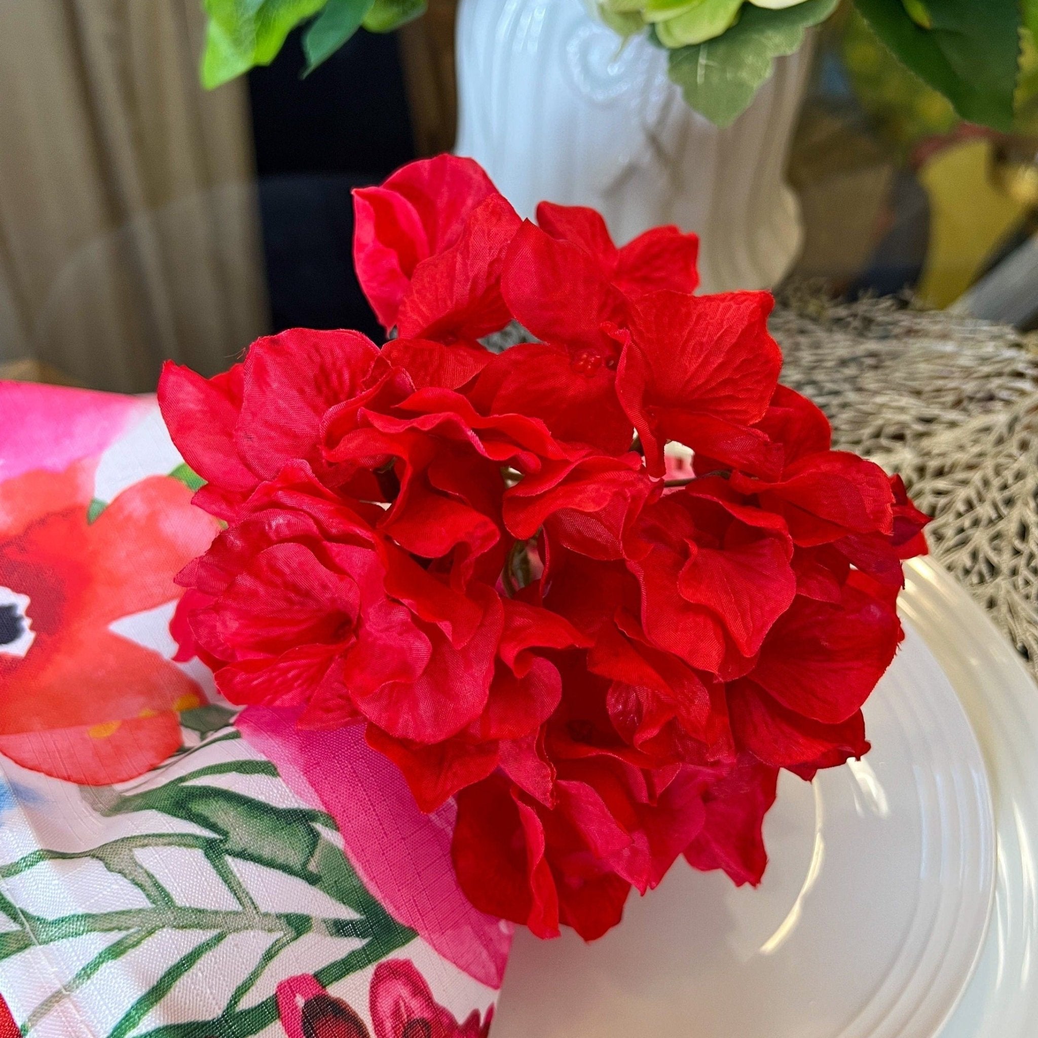 Hydrangea Napkin Ring (7") - Set of 4 | Spring Summer Table Decor | Flower Napkin Ring - DiamondValeDecor