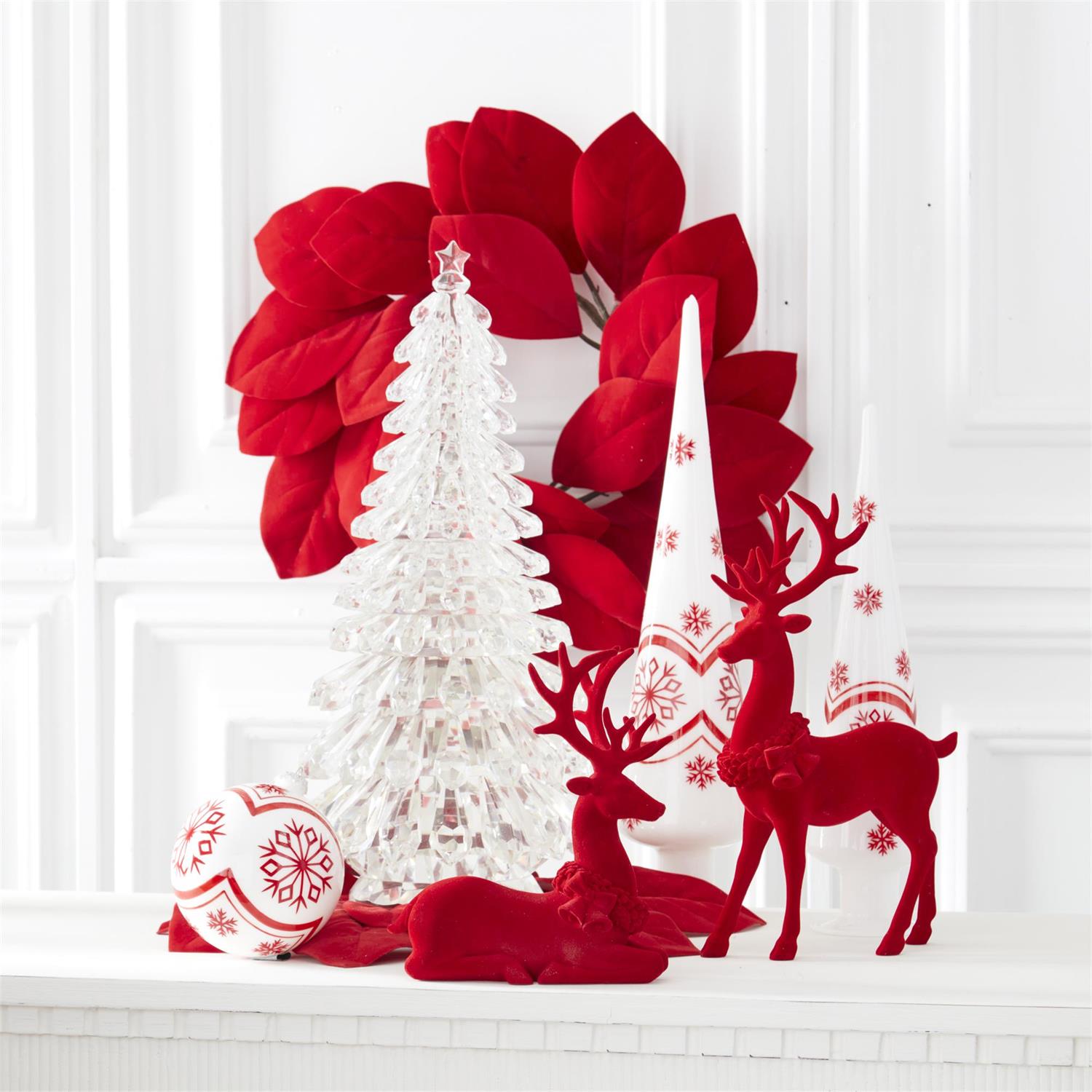 Red Velvet Resin Reindeer (Set of 2) - DiamondVale