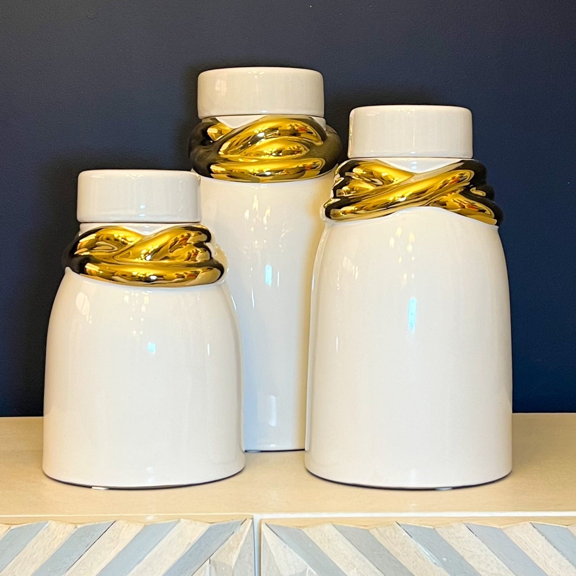 White and Gold Ginger Jar (3 sizes) - DiamondVale